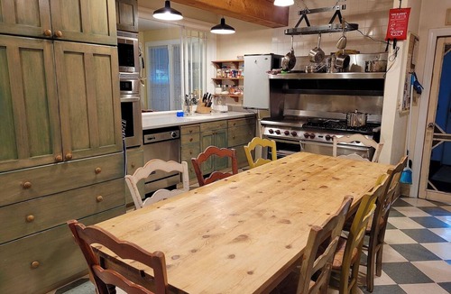 Twisp House | Methow Valley Inn- 7-Bedroom Option, Sleeps 15, Perfect for Family or Friends!