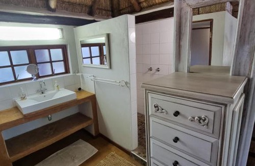 Bela-Bela Cabin | Milkwood Cottage Mabalingwe