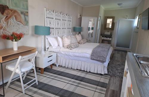 Sandbaai House | Milky Way