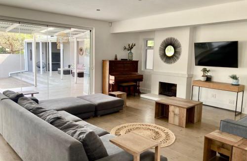Port Elizabeth House | Mill Park Escape
