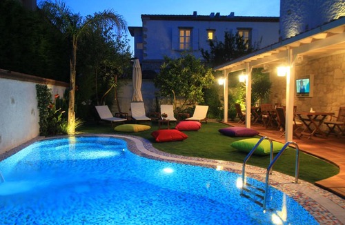 Hacımemis Bed & Breakfast | Mina Hotel Alacati