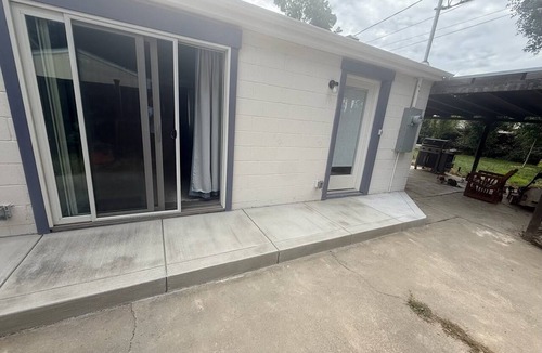 Woodland Apartment | Minimalist 1 BR ADU in a pleasant Woodland neighborhood