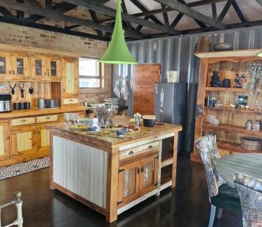uMngeni House | Miracle Mountain Forest Cottage
