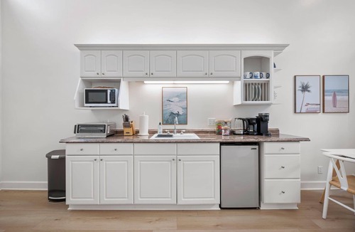 Half Moon Bay House | Miramar Penthouse – Coastal Elegance in the Heart of Half Moon Bay