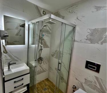 Edremit Hotel | Miro Mara Boutique Hotel & Lounge Bar