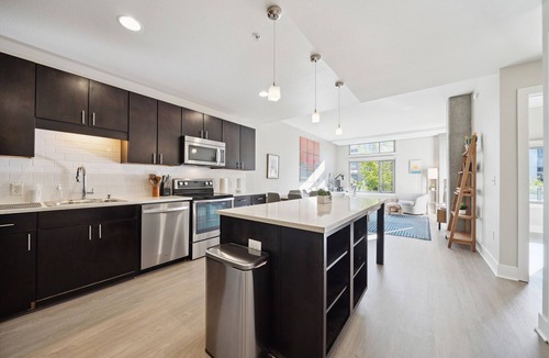Mission Bay Apartment | Mission Bay 1 BR w/Office by Anyplace - 11449