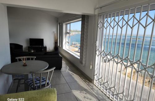 Bluewater Bay Apartment | Mix Guesthouse