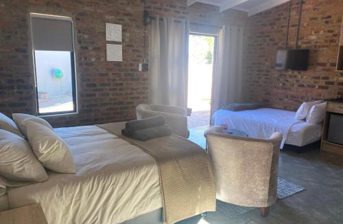 Alberton House | MK & R Guesthouse