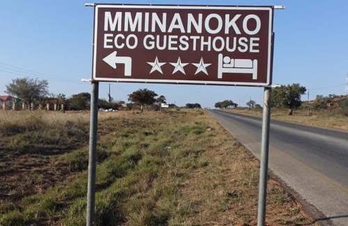 Ephraim Mogale House | Mminanoko Eco Guesthouse