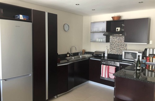 Cape Town City Centre Apartment | Modern apartment in trendy De Waterkant