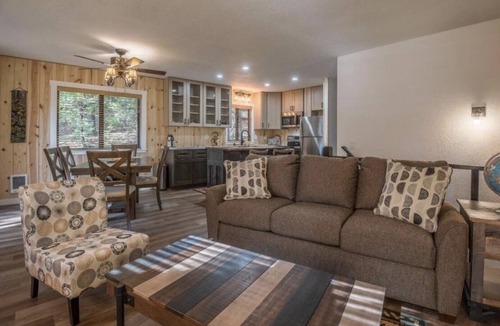 Dorrington Cabin | Modern Cabin w/EV Car Charger and Pool Access