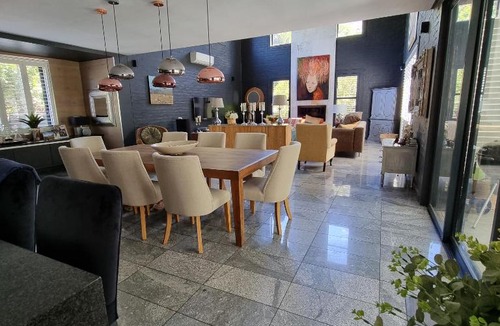Riebeeck West Villa | Modern Country Holiday Home