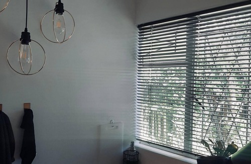 Bloemfontein House | Modern Cozy Bachelors Pad in the Heart of Bloemfontein. Pet friendly