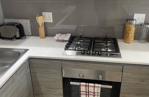 Bedfordview Apartment | Modern Exec 2Bed Apartment at Infinite