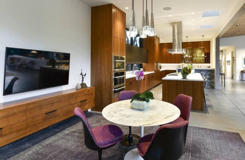 Sonoma House | Modern Luxury Villa near Sonoma Mountain