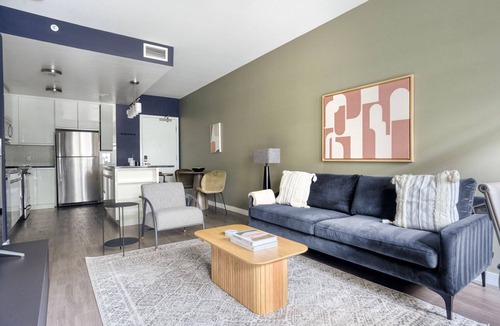 Mission Bay Apartment | Modern Mission Bay 1BR, w/Gym, close to Caltrain by Blueground