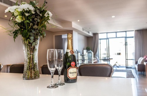 Big Bay Apartment | Modern Ocean Views 2 Bedroom 112 Eden on The Bay, Blouberg, Cape Town