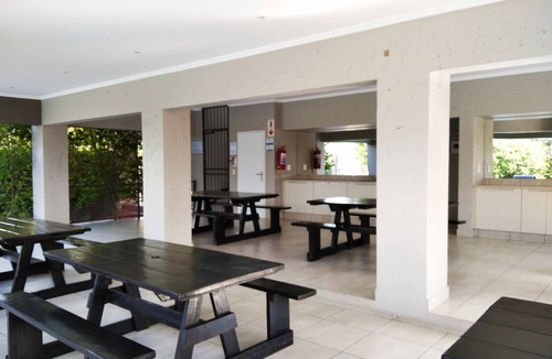 Lone Hill Apartment | Modern, secure and amazing apartment in Fourways