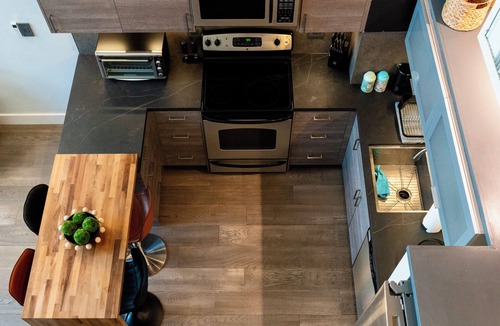 The Villas Apartment | Modern style Santana Row loft
