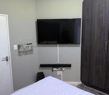Kareeberg Apartment | Moj investment 3bedroom apartment