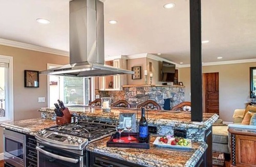 Pacific Grove House | Monarch - Pacific Grove Triplex - Ocean View!