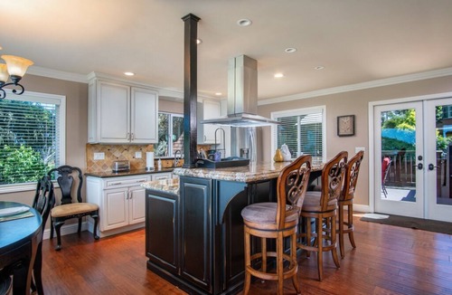 Pacific Grove House | Monarch - Pacific Grove Triplex - Ocean View!