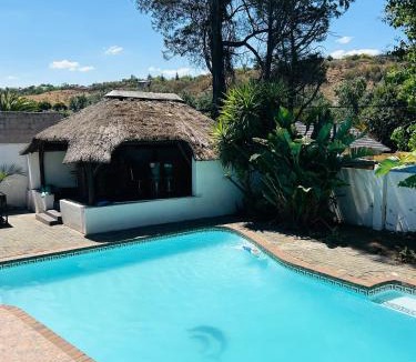 Greater Johannesburg Metropolitan Area House | Mondeor holiday Home