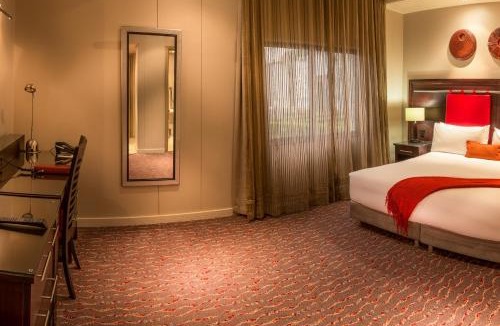O.R. Tambo Hotel | Mondior at Emperors Palace