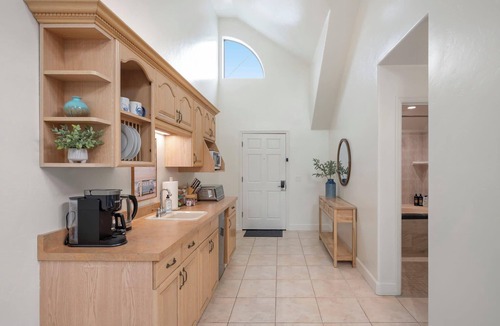 Half Moon Bay House | Montara Penthouse — Elevated Comfort Above Downtown Half Moon Bay