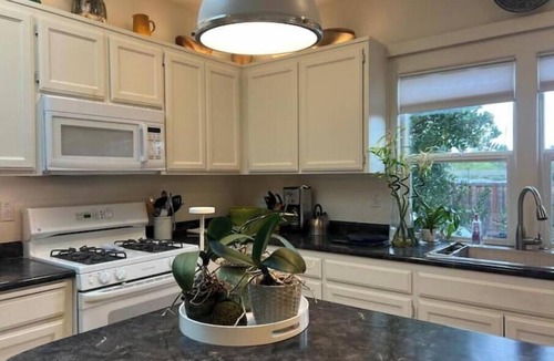 Sonoma House | Moon Valley House
