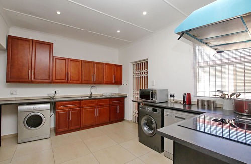 Greater Johannesburg Metropolitan Area Cottage | Moonflower Cottages