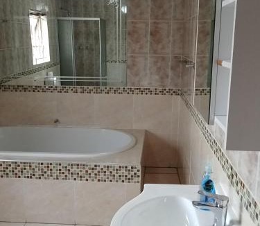 Benoni House | Moonlight Guest House