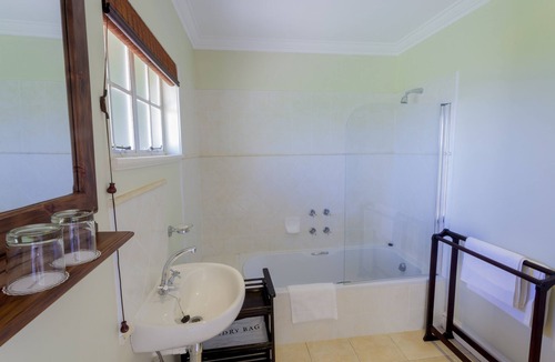 Himeville Hotel | Moorcroft Manor Boutique Country Hotel offers something for everyone.