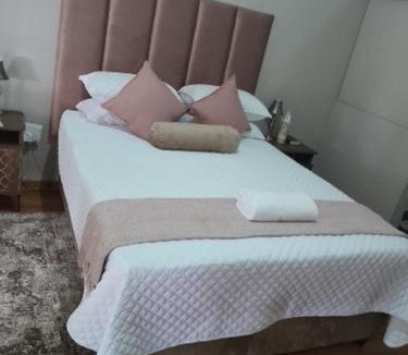 Hartswater House | morning sun guesthouse