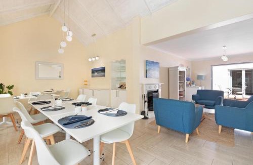 Lakeside House | Morningside Cottage