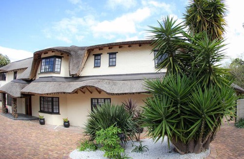 Somerset West House | Motel ∙ 8 guests