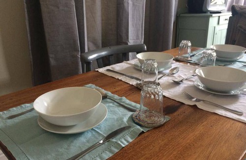 Grahamstown House | Motel ∙ 8 guests