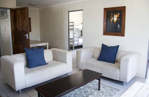 Myoli Beach House | Motel ∙ 8 guests