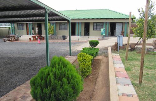 Kareeberg Apartment | Motse River Lodge R37 Road