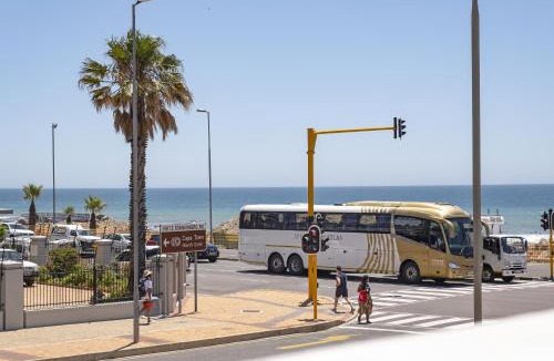 Mouille Point Apartment | Mouille Grange 108 by Host Agents