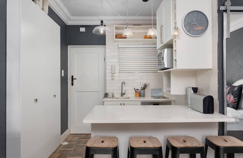 Mouille Point Apartment | Mouille Point Studio with Breathtaking Views