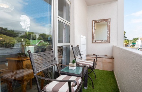 Mouille Point Apartment | Mouille Point Studio with Breathtaking Views