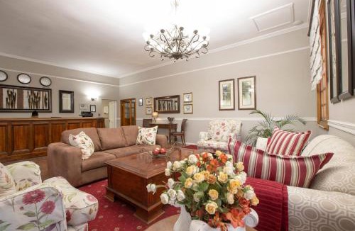 Kokstad Hotel | Mount Currie Inn