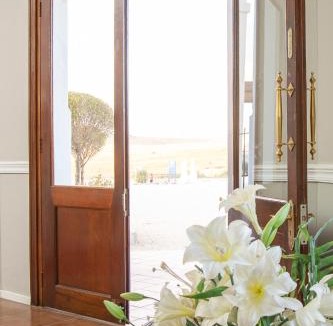 Kokstad Hotel | Mount Currie Inn