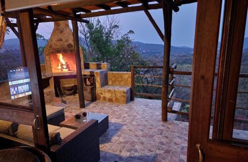 Buffelspoort Ski Chalet | Mountain Haven Hideaway