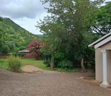 Umjindi House | Mountain View Cottage