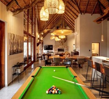 Sterkrivier Villa | Mountains Mark at Buffelshuis Safari Camp