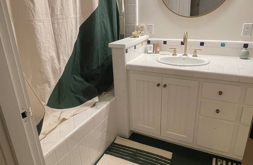 Middletown Other | Mountaintop Farmhouse on 90 acres, close to wineries, hot springs, and hiking