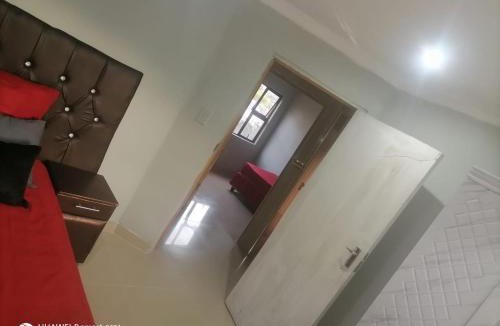 Durban Apartment | Mr Bookit 129 Westmeath Avenue Bonela Mayville 4091