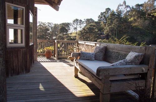 Muir Beach House | Muir Beach's Haiku House with Dramatic Ocean Views and Easy Beach Access